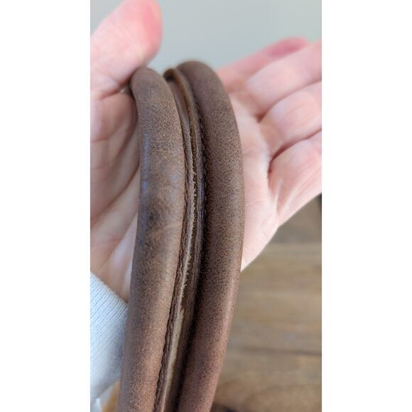 Hobo Brand Leather Handbag with gold studs - Picture 15 of 16